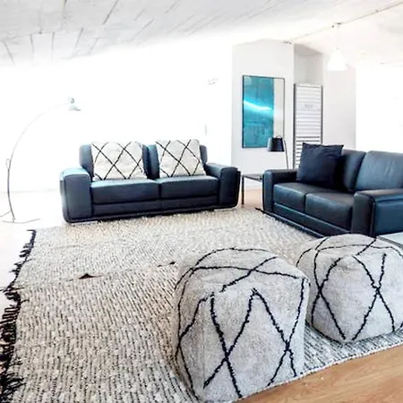 House With 5 Bedrooms In Sao Joao Das Lampas With Shared Pool And Wifi